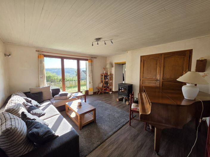 Image No.4-3 Bed House for sale