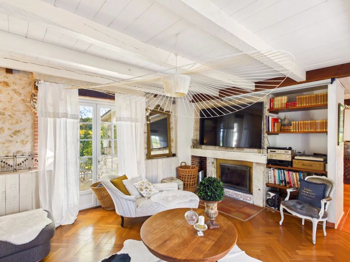 Image No.10-4 Bed House for sale