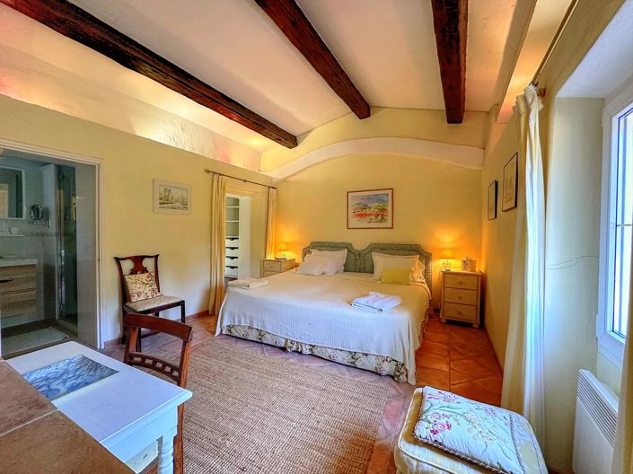 Image No.11-4 Bed House for sale