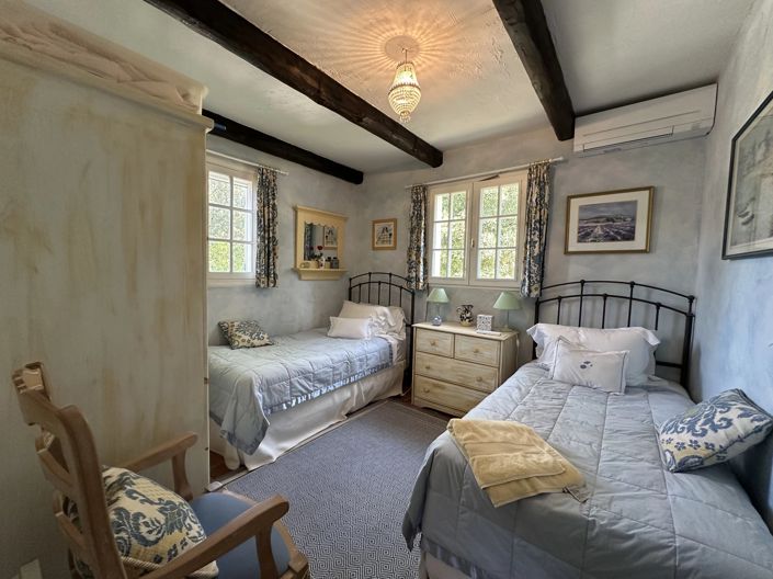 Image No.14-4 Bed House for sale