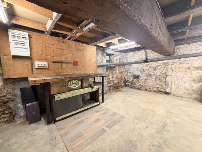 Image No.13-4 Bed House for sale