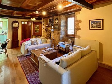 44ac3299e13b1862bae1beba30b71aca6c684e44be285