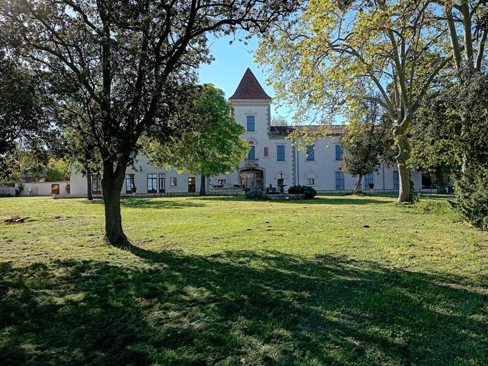 Image No.8-9 Bed House for sale