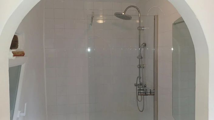 Image No.11-5 Bed House for sale