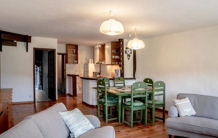 Image No.5-5 Bed House for sale