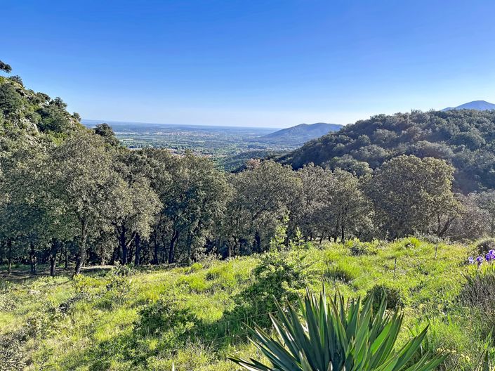 Image No.15-4 Bed House for sale