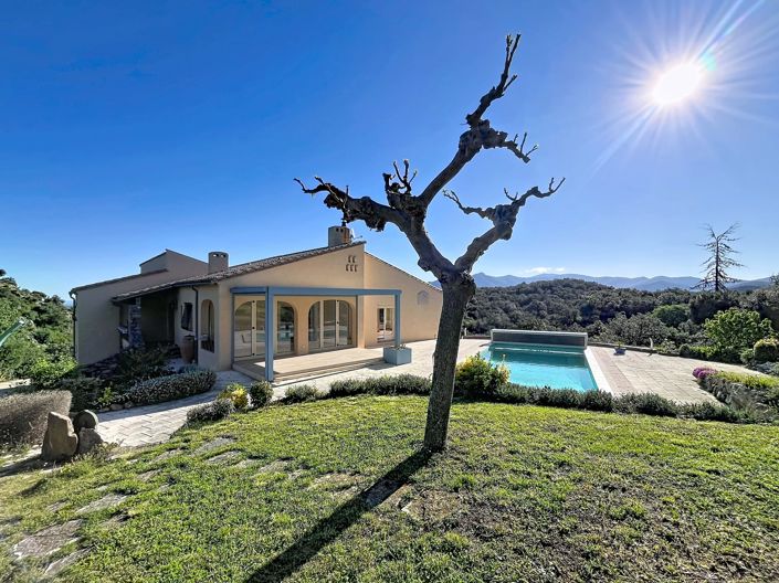 Image No.3-4 Bed House for sale