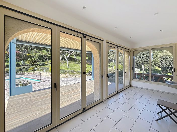 Image No.4-4 Bed House for sale