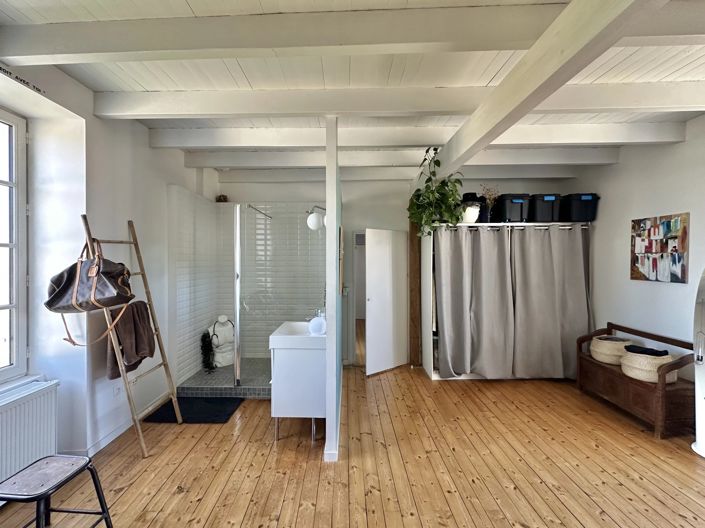 Image No.12-3 Bed House for sale