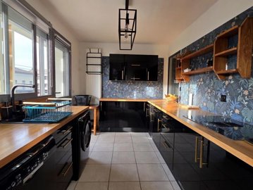 061cdfa0093ef32185b198e2198611b68f57223485300