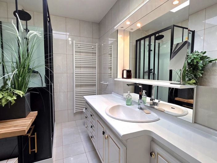 Image No.8-Propriété de 2 chambres à vendre à Miramont-de-Guyenne