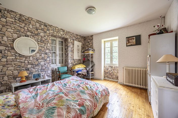 Image No.12-3 Bed House for sale