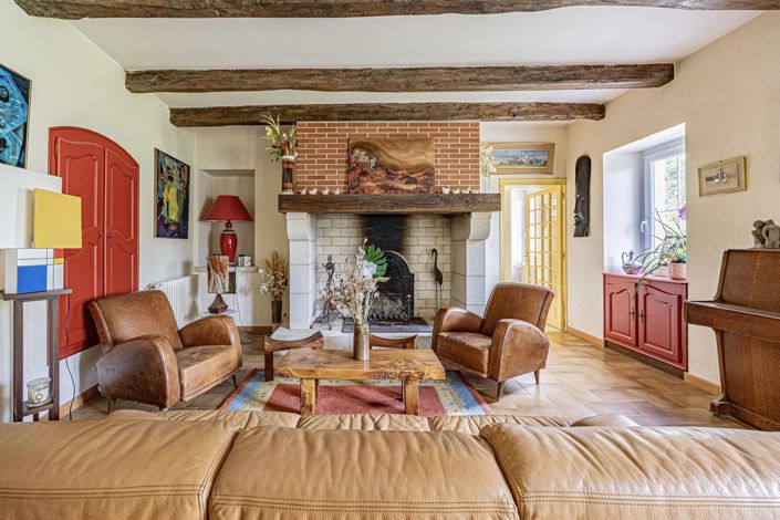 Image No.2-3 Bed House for sale