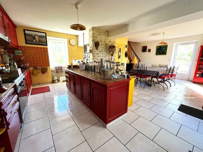 Image No.3-3 Bed House for sale