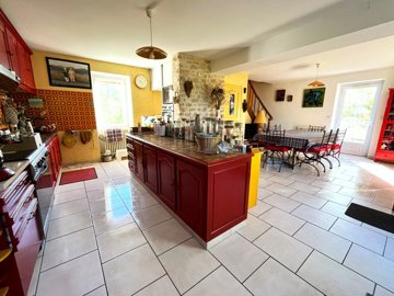 58c2d66ca74a2f0395ec8c08607415ee41d85cca83391