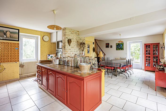 Image No.3-3 Bed House for sale