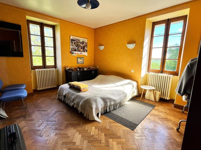 Image No.7-3 Bed House for sale