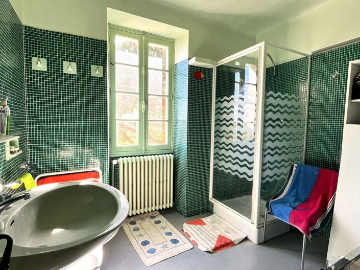 Image No.9-3 Bed House for sale