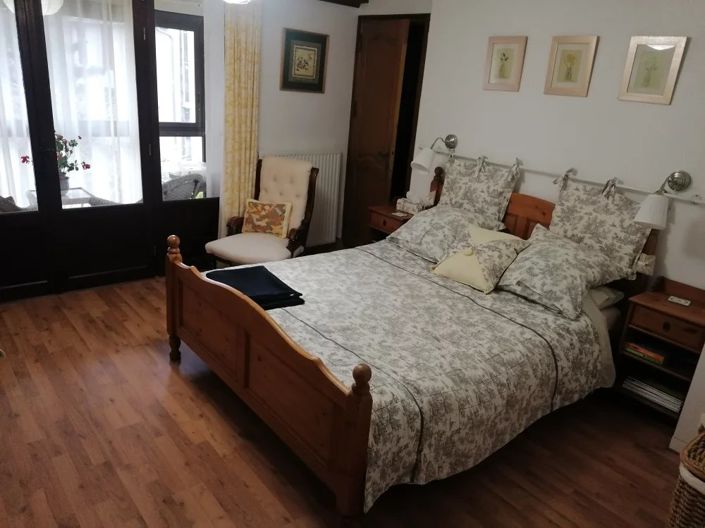 Image No.7-3 Bed House for sale