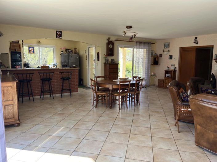 Image No.15-3 Bed House for sale