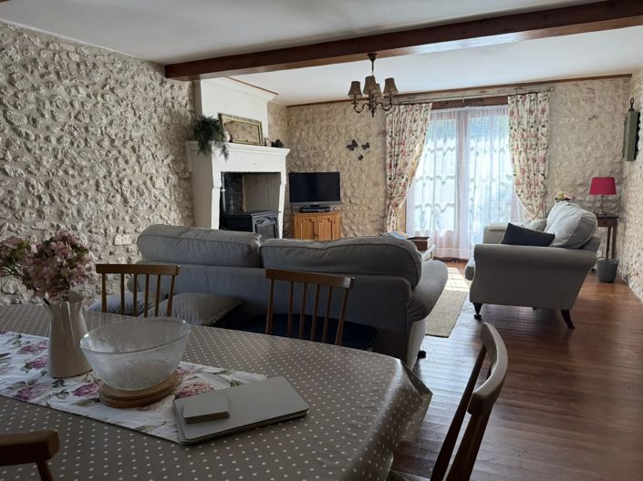 Image No.14-5 Bed House for sale