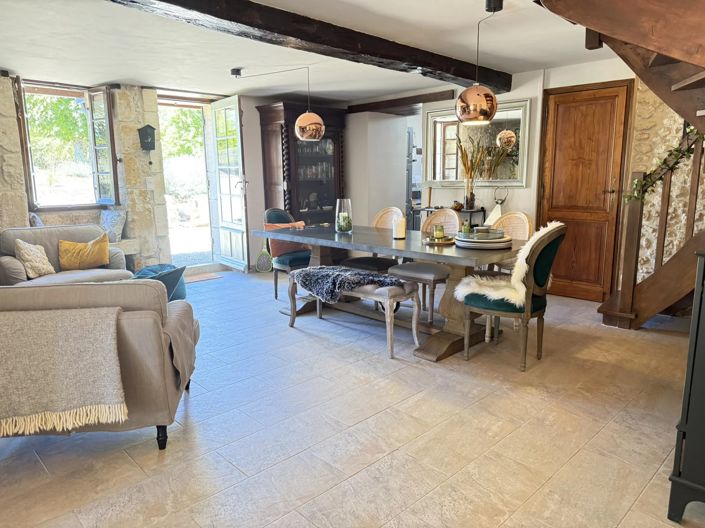 Image No.4-5 Bed House for sale