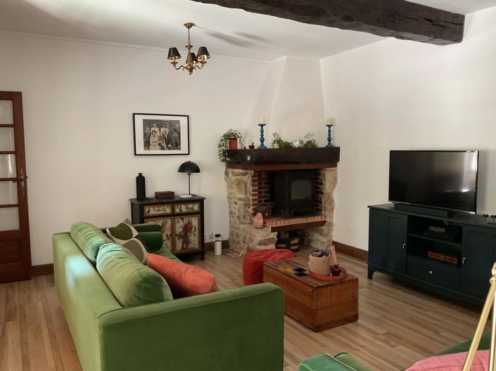 Image No.5-5 Bed House for sale