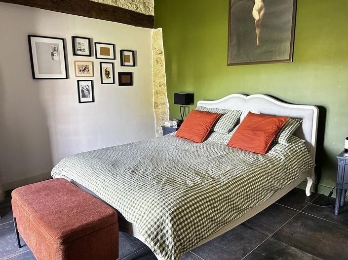 Image No.6-5 Bed House for sale