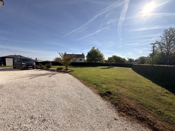 Image No.12-3 Bed House for sale