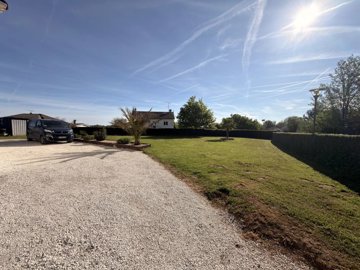 d72dfe7942fc1eb44817f488f8f1dccc2443e0897d409