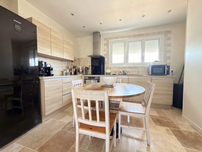 Image No.6-3 Bed House for sale