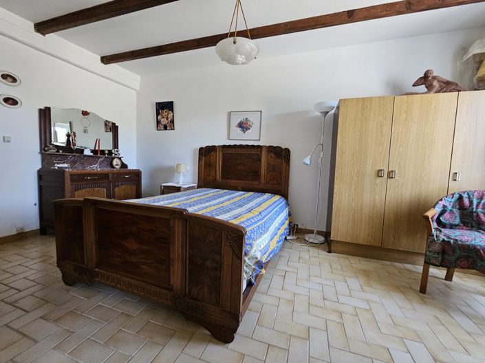 Image No.12-4 Bed House for sale