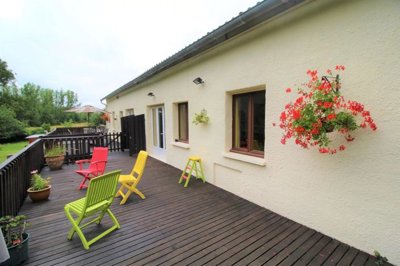 8dc93d0d944e0186f30eb728f365d787f59793300c177