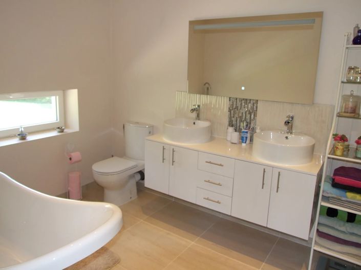 Image No.6-Maison de 10 chambres à vendre à Boresse-et-Martron