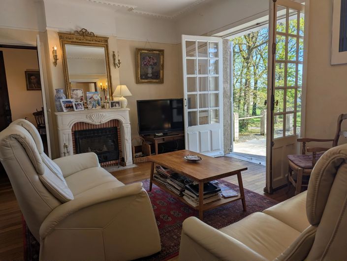 Image No.4-Maison de village de 8 chambres à vendre à La Trimouille