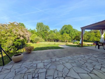 ac0c8e5a53c71b59a8efe5129efdbbb8523438ff99400