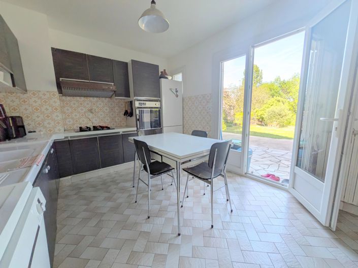 Image No.4-Maison de 5 chambres à vendre à Jonzac