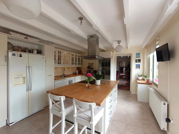 Image No.7-3 Bed Village House for sale