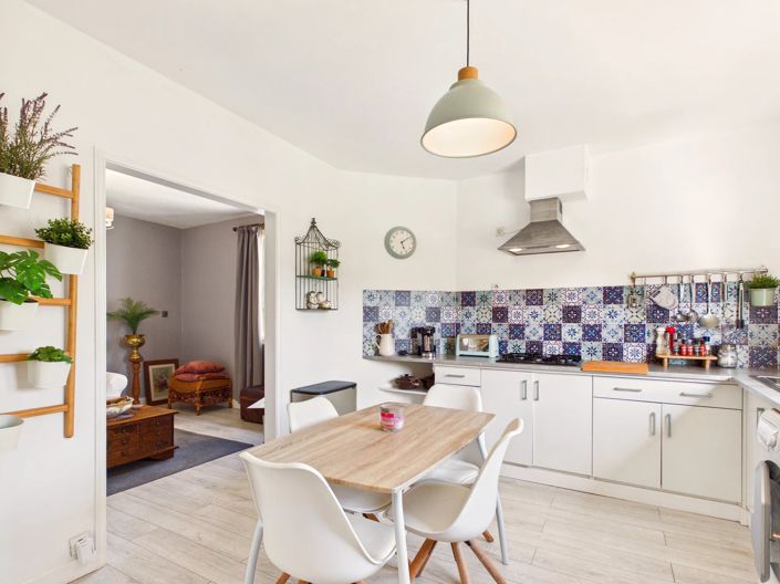 Image No.14-6 Bed House for sale