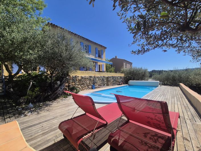 Image No.2-Maison de 5 chambres à vendre à Carcès