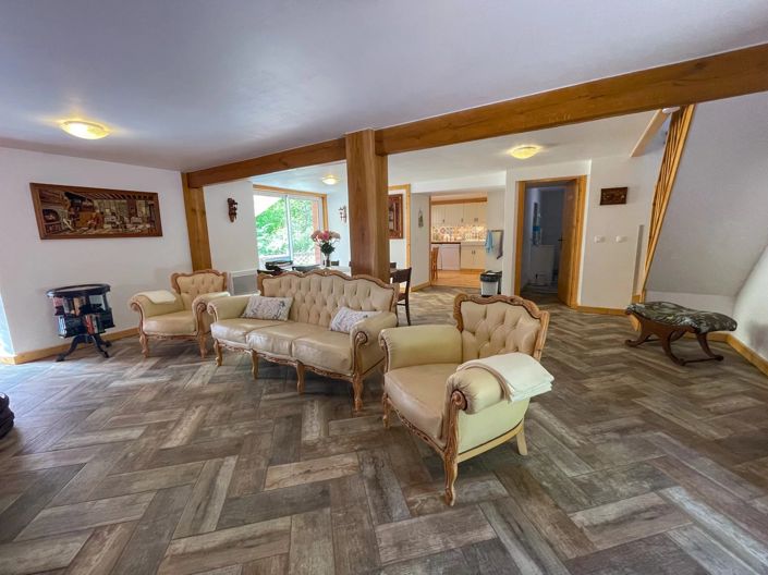 Image No.14-7 Bed House for sale