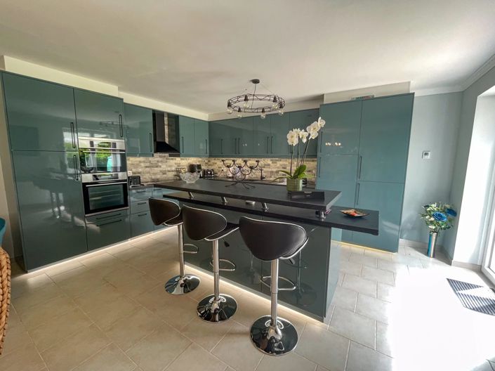 Image No.3-7 Bed House for sale