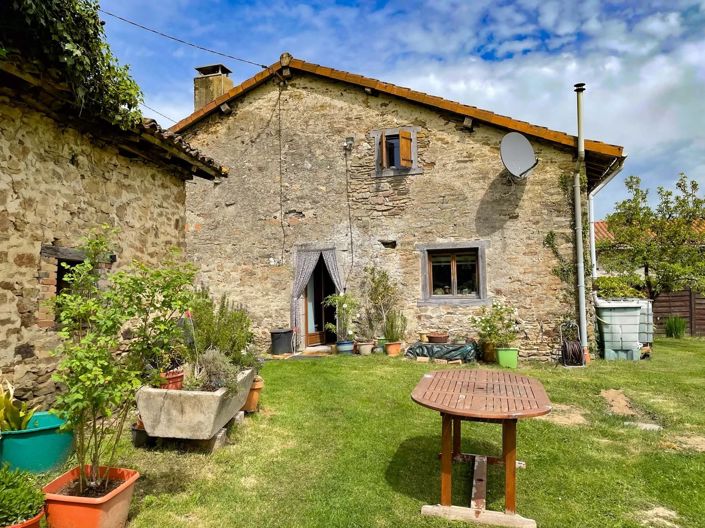 Image No.3-3 Bed House for sale