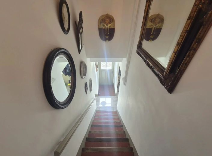 Image No.15-2 Bed House for sale