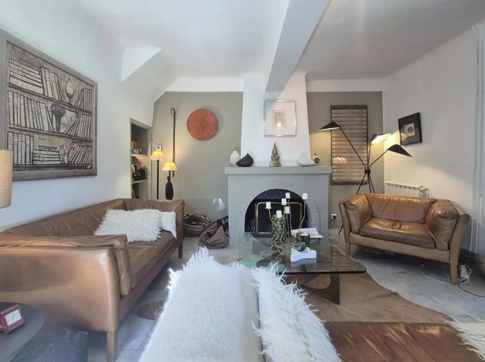 Image No.9-2 Bed House for sale