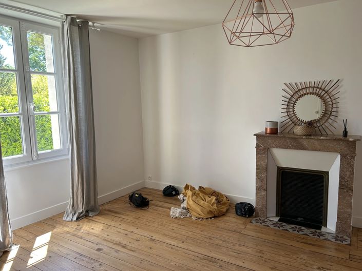 Image No.10-5 Bed House for sale