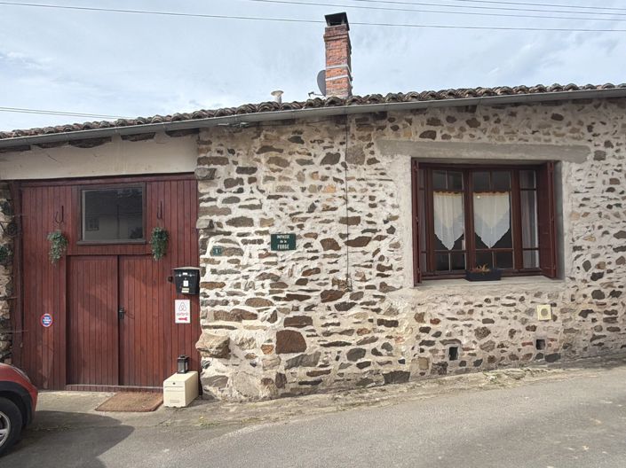 Image No.10-2 Bed House for sale
