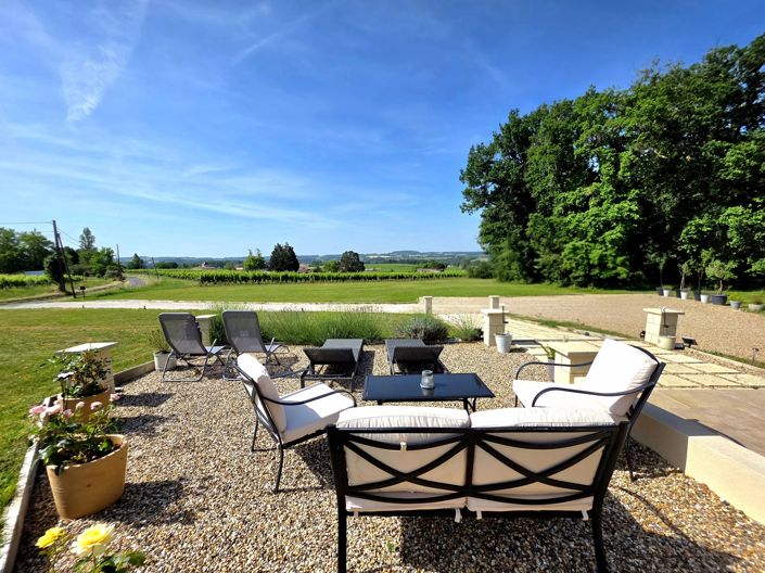 Image No.3-5 Bed Village House for sale