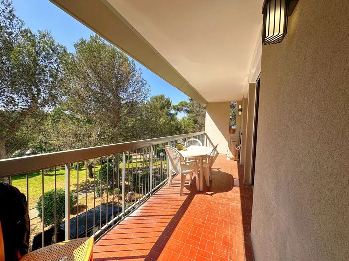 Image No.11-3 Bed Property for sale