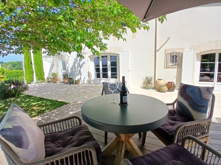 Image No.3-4 Bed House for sale